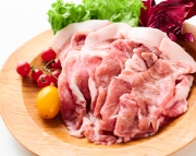 �����ڥ���ӡ�100g�ˢ�1��2̾ʬ